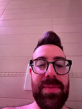 RickyGay94 online show from December 18, 2025, 2:45 pm