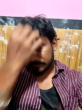  alexzz1155  online show from December 16, 2025, 5:56 am