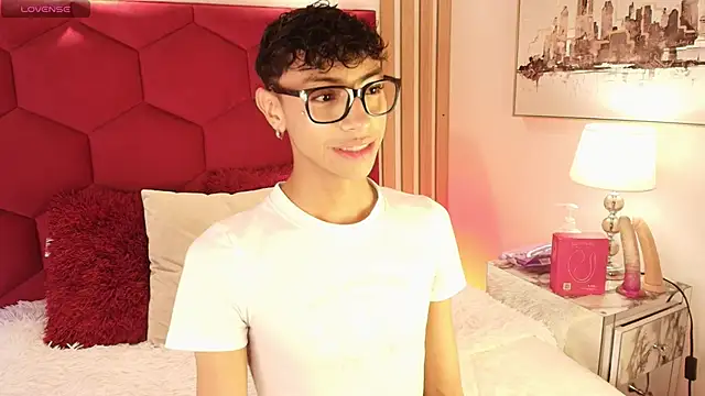 Owen JP online show from April 12, 2026, 3:11 am