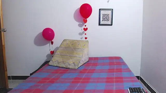 cirosky elchicopolla online show from February 17, 2026, 3:25 am