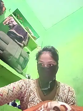 Uma pande online show from December 17, 2025, 6:14 pm