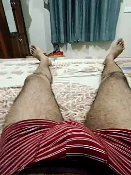 Snapshot of Tall7boy7 chatting on May 10, 2026, 4:56 pm Tall7boy7 online show from May 10, 2026, 4:56 pm