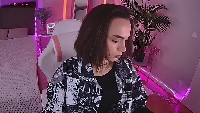 Dayana Foxy online show from December 18, 2025, 8:09 am