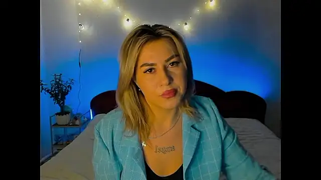 Roxi Joy online show from January 17, 2026, 8:12 pm