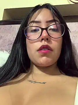 Snapshot of Candy_LS chatting on January 13, 2026, 12:05 am Candy LS online show from January 13, 2026, 12:05 am