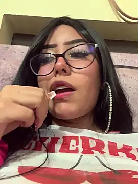 Candy LS online show from January 15, 2026, 7:39 pm