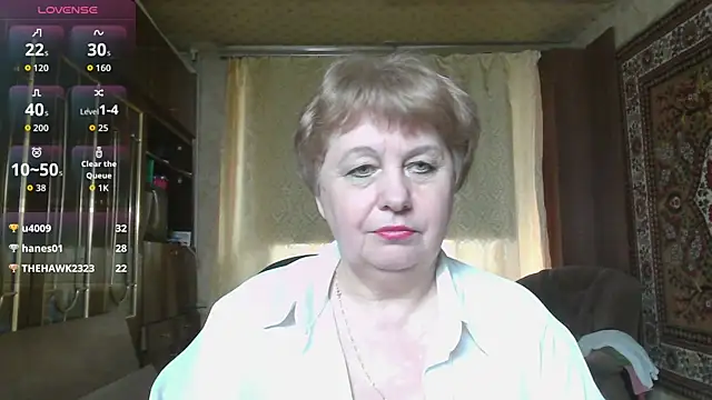 Snapshot of Casey_peach chatting on April 23, 2026, 12:29 pm Casey peach online show from April 23, 2026, 12:29 pm
