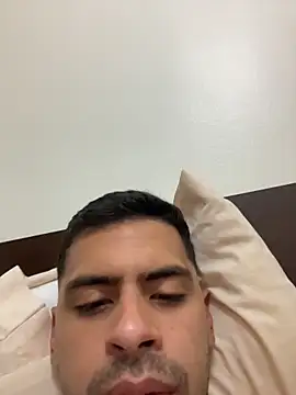 HotWhisper22 online show from December 19, 2025, 3:57 am