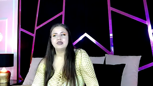 Snapshot of Lizzy_Spark chatting on December 20, 2025, 5:58 am Lizzy Spark online show from December 20, 2025, 5:58 am