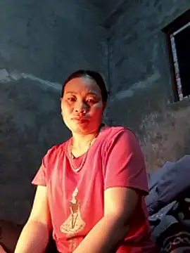 Snapshot of Maikha08 chatting on January 9, 2026, 3:04 pm Maikha08 online show from January 9, 2026, 3:04 pm