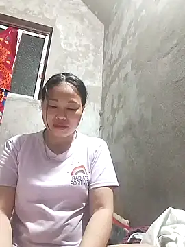 Snapshot of Maikha08 chatting on March 2, 2026, 10:05 pm Maikha08 online show from March 2, 2026, 10:05 pm