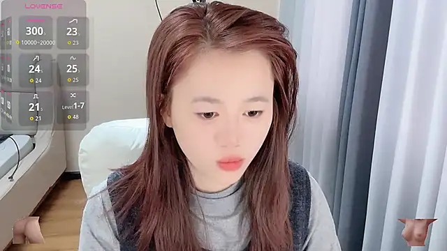 Amireux-8 online show from March 21, 2026, 4:28 am