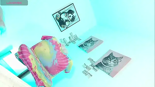 titania1502 online show from March 29, 2026, 4:23 am