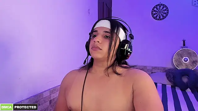 Snapshot of latinboyfit chatting on July 13, 2026, 8:17 am latinboyfit online show from July 13, 2026, 8:17 am