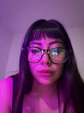 Snapshot of justmariee chatting on May 8, 2026, 7:14 am justmariee online show from May 8, 2026, 7:14 am