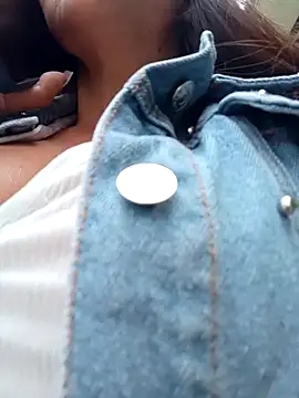 Snapshot of SAMMY_30- chatting on December 21, 2025, 4:36 pm SAMMY 30- online show from December 21, 2025, 4:36 pm