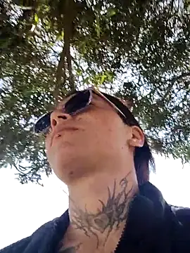 mara adiction online show from December 18, 2025, 2:45 pm