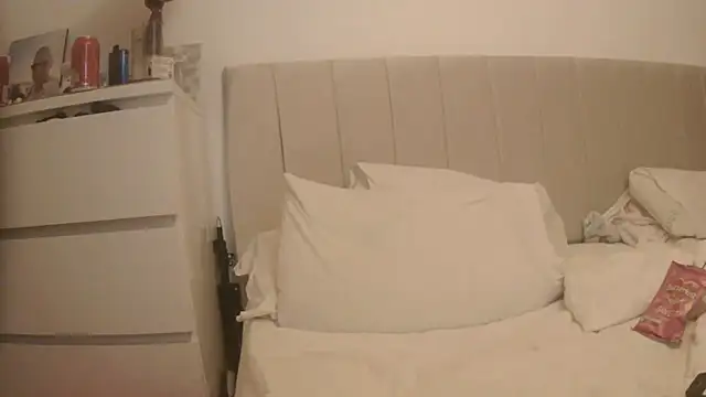 Snapshot of theblondecocklover chatting on March 7, 2026, 7:00 pm theblondecocklover online show from March 7, 2026, 7:00 pm