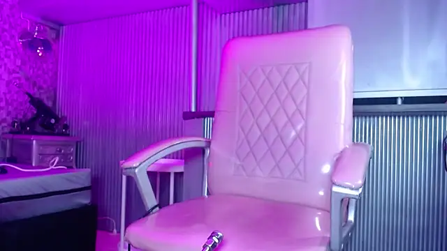 HankMelodi online show from February 9, 2026, 7:40 pm