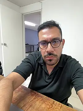 AdrianGarcia89 online show from May 19, 2026, 1:11 am