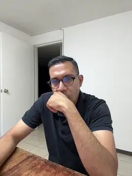 Snapshot of AdrianGarcia89 chatting on June 6, 2026, 2:27 am AdrianGarcia89 online show from June 6, 2026, 2:27 am