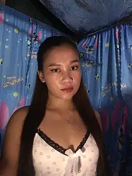 sheriesassyann online show from May 27, 2026, 12:13 pm