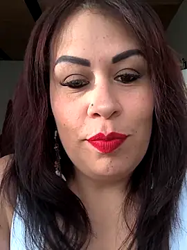 Natymendoza998 online show from February 3, 2026, 10:15 pm