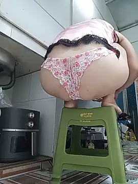 Girl-6868 online show from June 7, 2026, 10:19 am