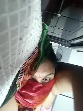 Snapshot of Telugumistress chatting on December 19, 2025, 9:16 am Telugumistress online show from December 19, 2025, 9:16 am