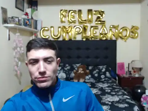 thiago collins9 online show from January 6, 2026, 10:34 pm