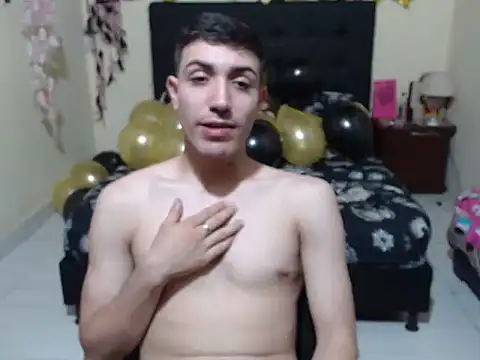 thiago collins9 online show from January 8, 2026, 2:03 am