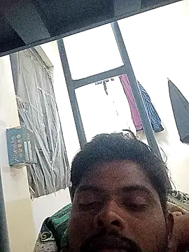 Snapshot of Anji8639 chatting on January 13, 2026, 5:40 pm Anji8639 online show from January 13, 2026, 5:40 pm