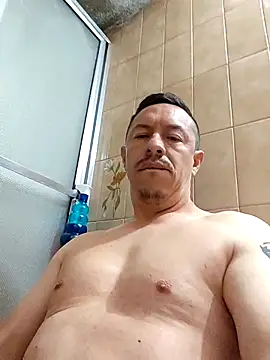 Snapshot of L_hotcream chatting on February 23, 2026, 12:02 pm L hotcream online show from February 23, 2026, 12:02 pm