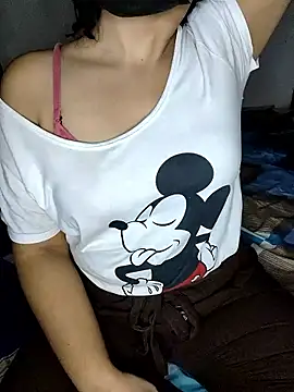 farhana bebs online show from January 8, 2026, 1:46 pm