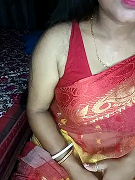 MAHI066 online show from April 25, 2026, 4:04 am