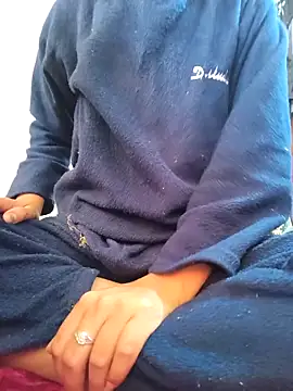 Snapshot of kinsu4763 chatting on December 18, 2025, 2:17 am kinsu4763 online show from December 18, 2025, 2:17 am