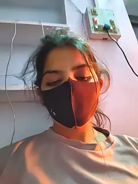 Snapshot of kinsu4763 chatting on January 12, 2026, 4:34 pm kinsu4763 online show from January 12, 2026, 4:34 pm