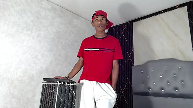 Snapshot of Yoim_Williams chatting on January 7, 2026, 5:10 am Yoim Williams online show from January 7, 2026, 5:10 am