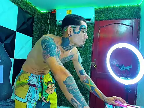 Boy tatto77 online show from July 29, 2026, 12:53 am