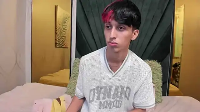 Snapshot of wildboy22_ chatting on January 13, 2026, 1:55 am wildboy22 online show from January 13, 2026, 1:55 am