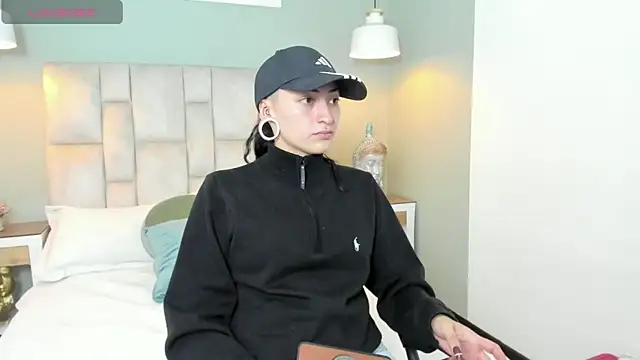 Snapshot of Demetra-Nox01 chatting on January 11, 2026, 3:22 am Demetra-Nox01 online show from January 11, 2026, 3:22 am