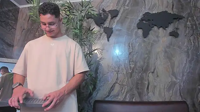 Noah Clarkk online show from February 19, 2026, 11:34 pm