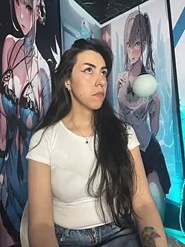 Snapshot of Sky_Girl_LS chatting on December 18, 2025, 2:50 am Sky Girl LS online show from December 18, 2025, 2:50 am