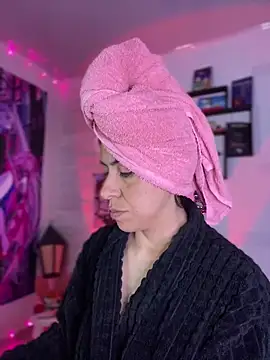 Sky Girl LS online show from March 3, 2026, 2:50 am