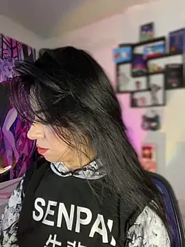 Sky Girl LS online show from March 4, 2026, 3:01 am