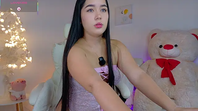 emmy candy 18 online show from May 25, 2026, 12:05 am