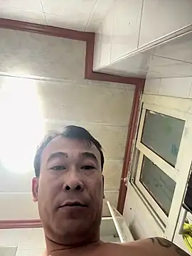 Snapshot of Ayh0025 chatting on February 2, 2026, 1:21 pm Ayh0025 online show from February 2, 2026, 1:21 pm