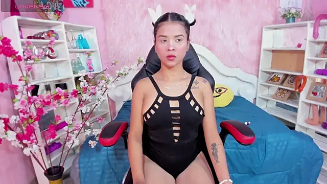 Snapshot of kamy_bad_girl chatting on January 13, 2026, 3:23 am kamy bad girl online show from January 13, 2026, 3:23 am