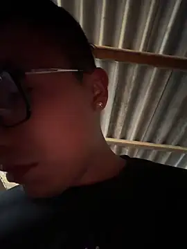 Snapshot of Marko-18 chatting on March 22, 2026, 3:04 pm Marko-18 online show from March 22, 2026, 3:04 pm