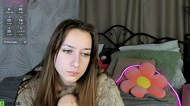 Snapshot of Hi__Karuuu chatting on January 6, 2026, 2:15 am Hi Karuuu online show from January 6, 2026, 2:15 am